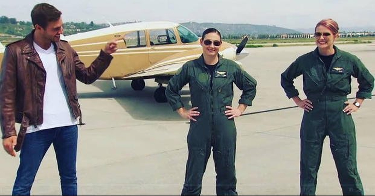 You are currently viewing Marine Corps Pilot Katie Cook Helps ‘The Bachelor’ Find a Mate